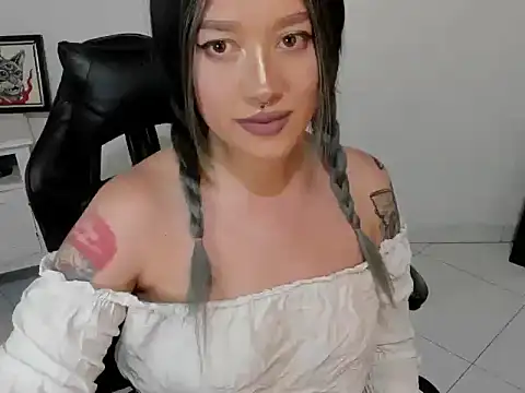 kat apple online show from 01/14/26, 03:32