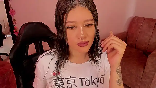 kat apple online show from 04/22/26, 05:53