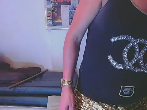 LorenJade online show from 03/01/26, 12:21