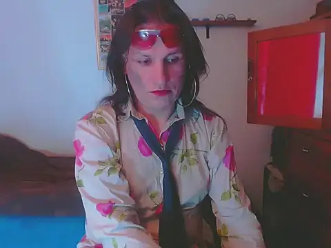 LorenJade online show from 01/12/26, 07:48