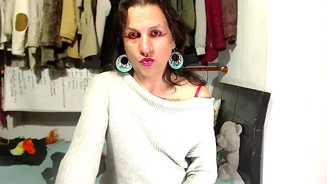 LorenJade online show from 03/11/26, 07:13