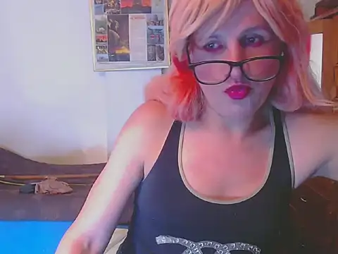 LorenJade online show from 02/09/26, 07:39