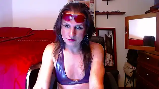 Snapshot of LorenJade chatting on 07/15/26, 07:59 LorenJade online show from 07/15/26, 07:59
