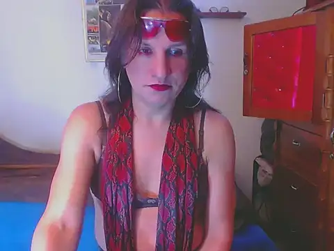 LorenJade online show from 03/05/26, 12:18