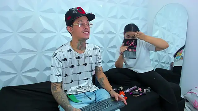 Aronjusting online show from 02/19/26, 01:02