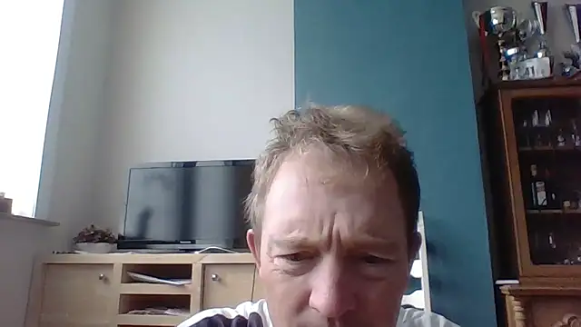 bertolini online show from 10/27/25, 08:15