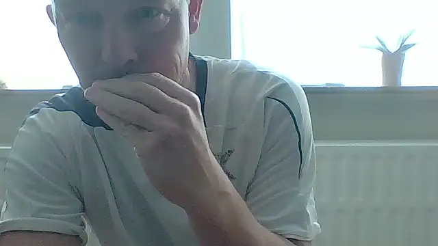 bertolini online show from 05/22/26, 08:23