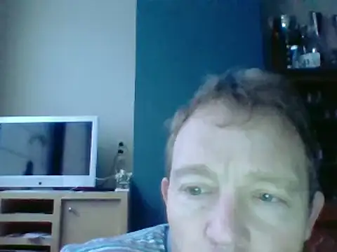 Snapshot of bertolini chatting on 01/12/25, 08:04 bertolini online show from 01/12/25, 08:04