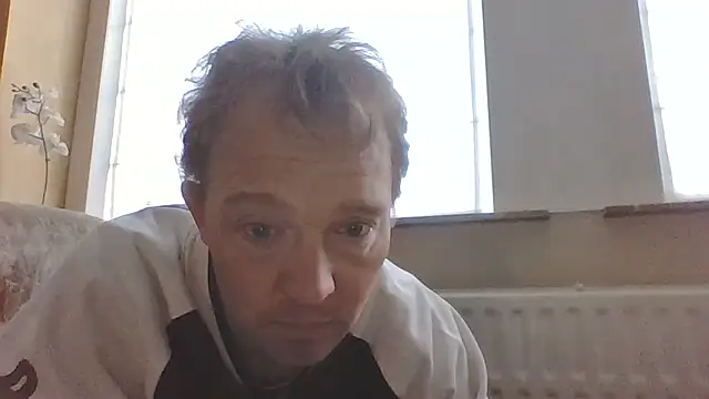 bertolini online show from 11/30/25, 01:56