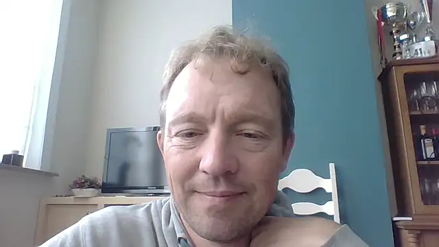 bertolini online show from 10/31/25, 12:46