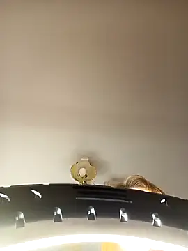 Snapshot of ___Midnight___ chatting on 11/15/25, 08:13 Midnight online show from 11/15/25, 08:13