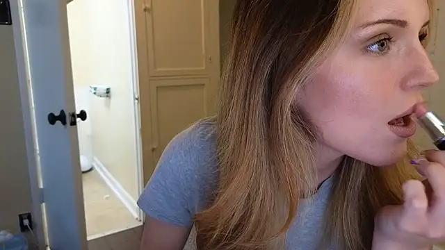 sexylilly69 online show from 04/01/26, 11:34