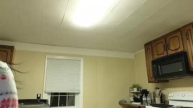 Snapshot of sexylilly69 chatting on 01/13/26, 04:49 sexylilly69 online show from 01/13/26, 04:49