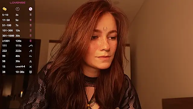 girl with snaketatto0 online show from 03/25/26, 03:06