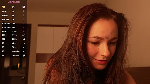 girl with snaketatto0 online show from 03/21/26, 02:57