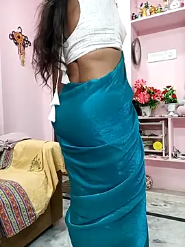 Snapshot of indian-adhaya chatting on 10/22/25, 08:36 indian-adhaya online show from 10/22/25, 08:36