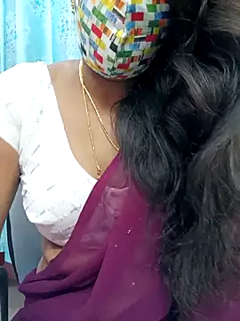 Snapshot of indian-adhaya chatting on 09/08/25, 02:16 indian-adhaya online show from 09/08/25, 02:16