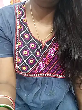 Snapshot of indian-adhaya chatting on 03/09/25, 05:49 indian-adhaya online show from 03/09/25, 05:49