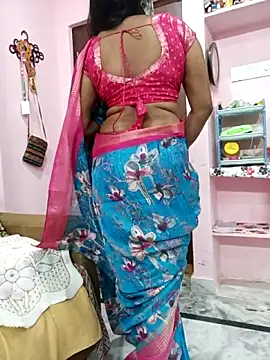 Snapshot of indian-adhaya chatting on 10/04/25, 04:58 indian-adhaya online show from 10/04/25, 04:58