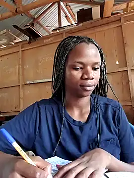 Snapshot of Sexy-Aljan chatting on 12/03/24, 08:00 Sexy-Aljan online show from 12/03/24, 08:00