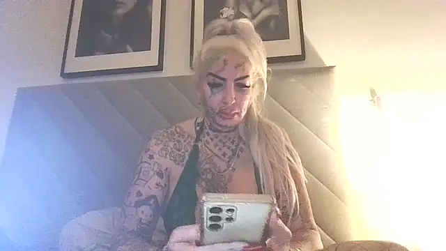 Jeanny Bln online show from 12/04/24, 10:18