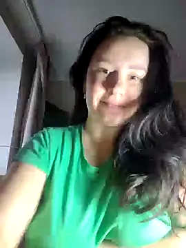 Snapshot of AlexaLexie chatting on 12/12/24, 11:39 AlexaLexie online show from 12/12/24, 11:39