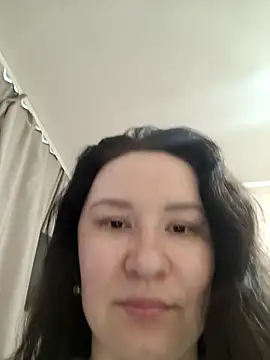 AlexaLexie online show from 04/15/26, 05:35