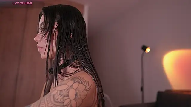 GigiLee  online show from 02/19/26, 12:07