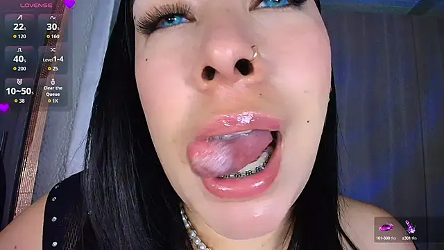 leahtemptation3 online show from 09/21/25, 10:20