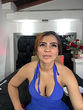 Arianna Jones1 online show from 05/27/26, 02:52