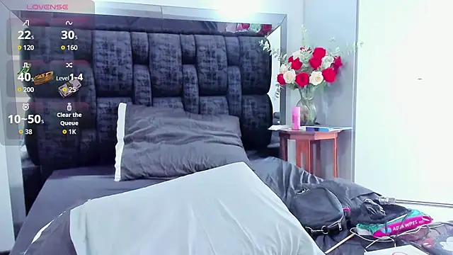 Arianna Jones1 online show from 12/20/25, 04:32