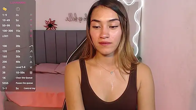 Jenner tay online show from 05/23/26, 03:16