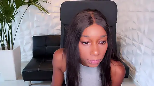 Snapshot of smileybabe chatting on 01/26/25, 09:19 smileybabe online show from 01/26/25, 09:19