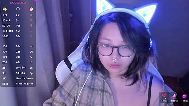 maydaykimmy online show from 04/13/26, 08:46