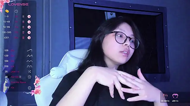 maydaykimmy online show from 12/30/24, 08:25