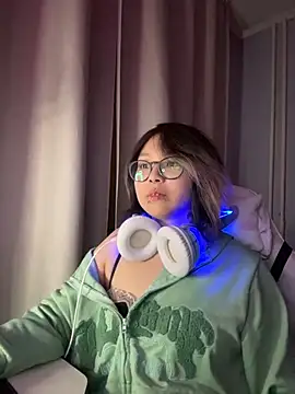 maydaykimmy online show from 12/04/25, 03:27