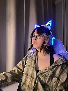 maydaykimmy online show from 11/20/25, 09:15