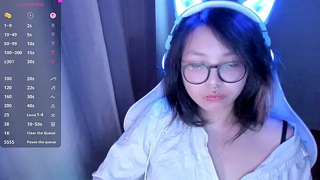 maydaykimmy online show from 04/23/26, 02:40