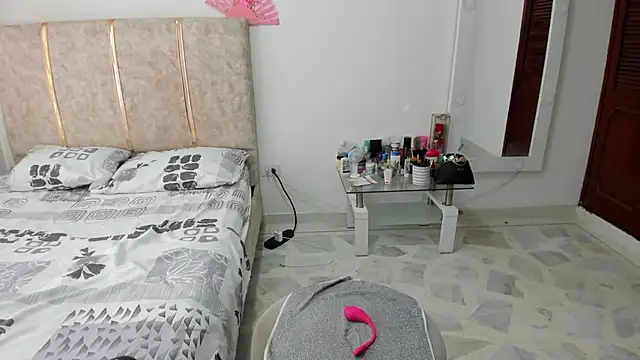 EnyelDavies online show from 11/01/25, 03:50