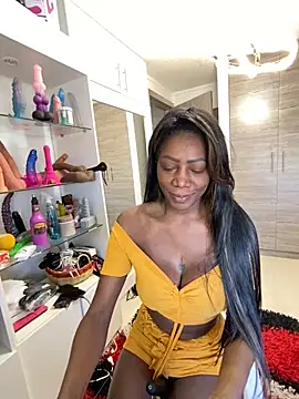 SUUKAM online show from 12/14/25, 01:28