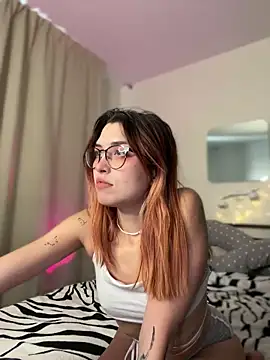 Evangeline Lawrence  online show from 03/15/25, 01:40