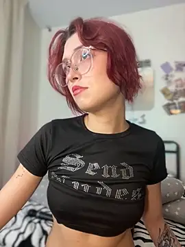 Evangeline Lawrence  online show from 11/27/25, 06:52