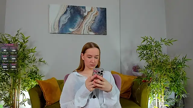 Sweett Monica online show from 02/17/26, 12:41