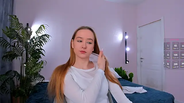 Sweett Monica online show from 05/19/26, 12:59