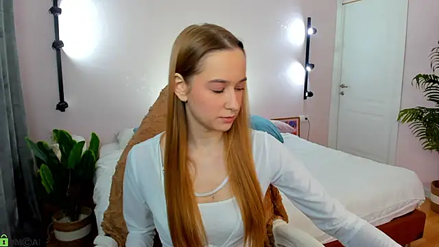 Sweett Monica online show from 03/10/26, 12:58