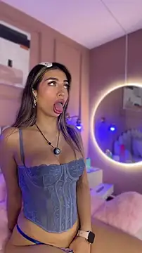 Atenea cute21 online show from 05/10/26, 04:27
