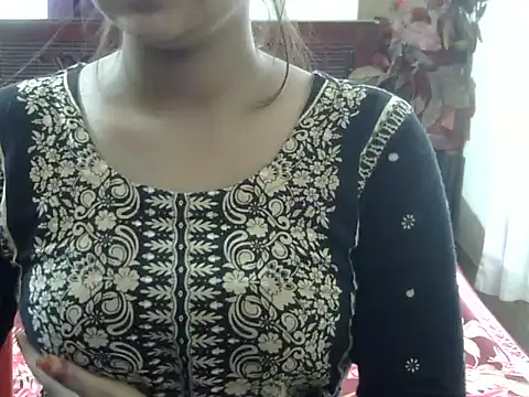 Snapshot of Horny_desigirl chatting on 09/17/25, 07:10 Horny desigirl online show from 09/17/25, 07:10