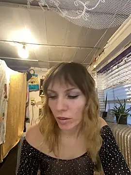 Snapshot of Anita-Smith chatting on 01/28/25, 08:14 Anita-Smith online show from 01/28/25, 08:14