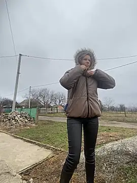 Anita-Smith online show from 11/27/25, 09:21