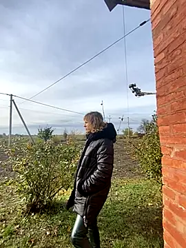 Anita-Smith online show from 10/28/25, 09:30